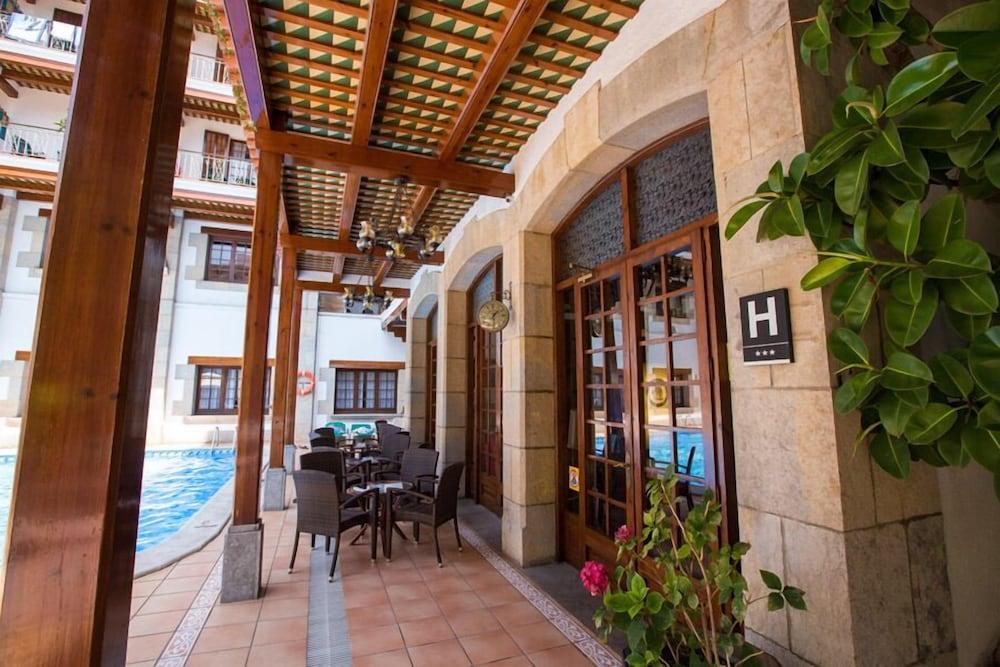 Hotel La Carolina Lloret de Mar Exterior foto